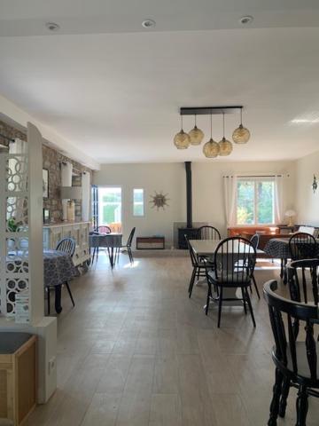 La Gentilhommiere Bed & Breakfast Treffiagat Exterior photo